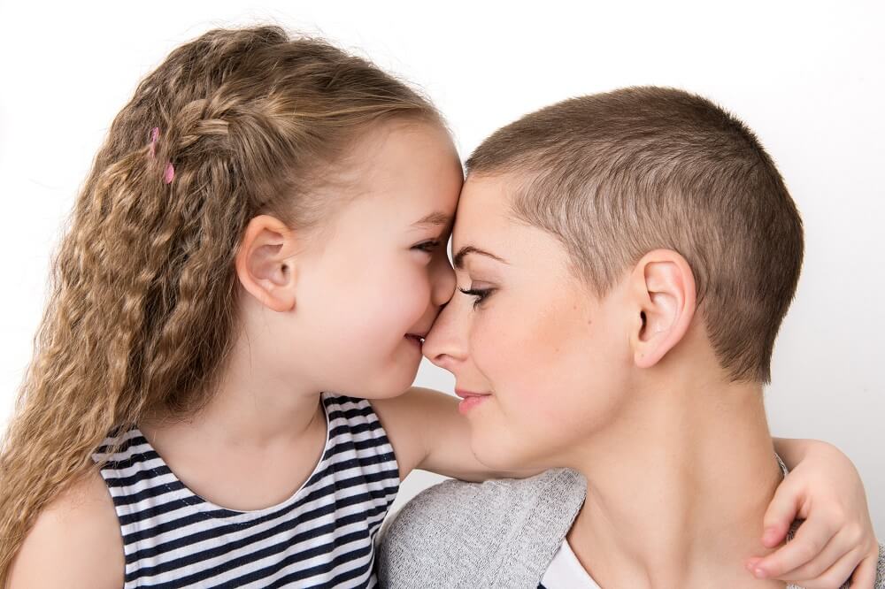 Cancer survivor with her daughter.